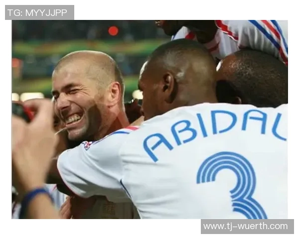 巴西国际与克鲁赛罗激战在即期待精彩对决与精彩进球 巴西国际与克鲁赛罗激战在即期待精彩对决与精彩进球