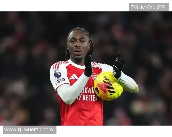 埃泽：代表阿森纳首秀时感觉好不实在，我一向很巴望重返枪手